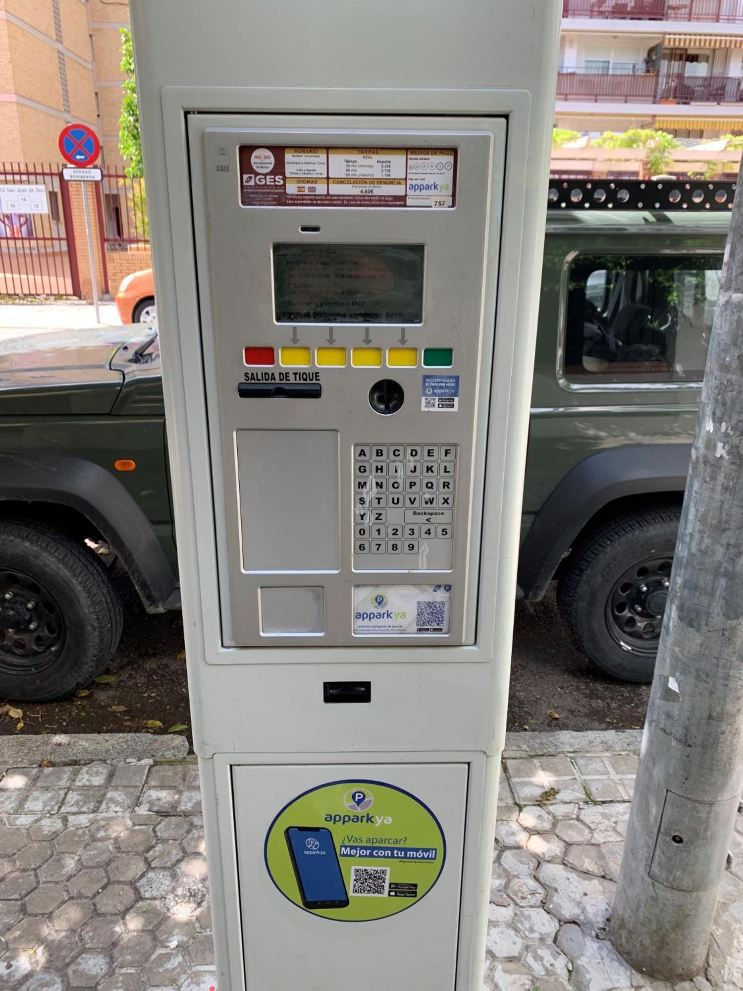 Bonito, Tranquilo Y Fresco En Nervion Apartamento